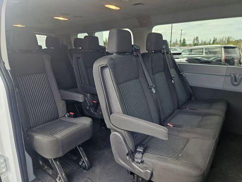 Used 2018 Ford Transit 350 XLT image 27