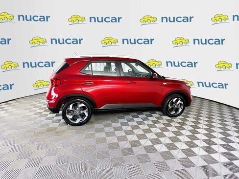 Certified 2023 Hyundai Venue Limited w/ Cargo Package FWD image 8