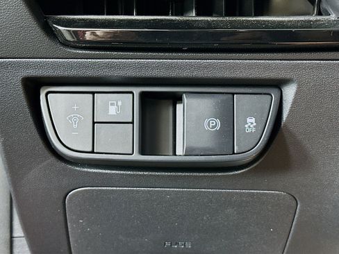 Used 2024 Kia EV6 Light image 17