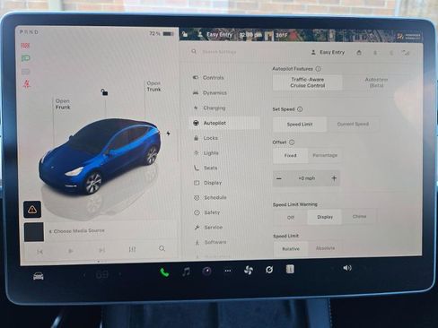 Used 2023 Tesla Model Y Long Range image 42