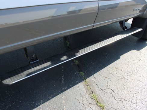 Used 2026 Ford F450 King Ranch AWD/4WD image 11