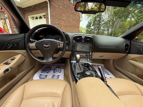 Used 2008 Chevrolet Corvette Convertible w/ Preferred Equipment Group image 55