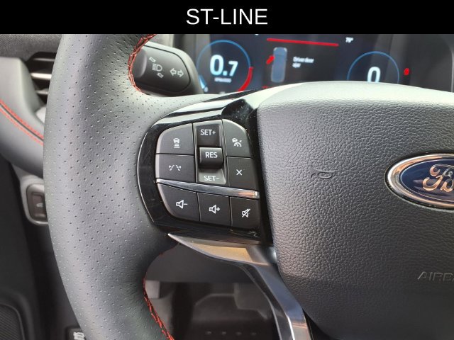 Used 2026 Ford Explorer ST-Line w/ ST-Line Street Pack RWD image 22