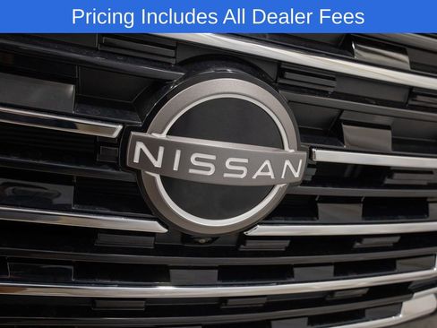 New 2026 Nissan Rogue Platinum w/ Platinum Premium Package AWD/4WD image 3
