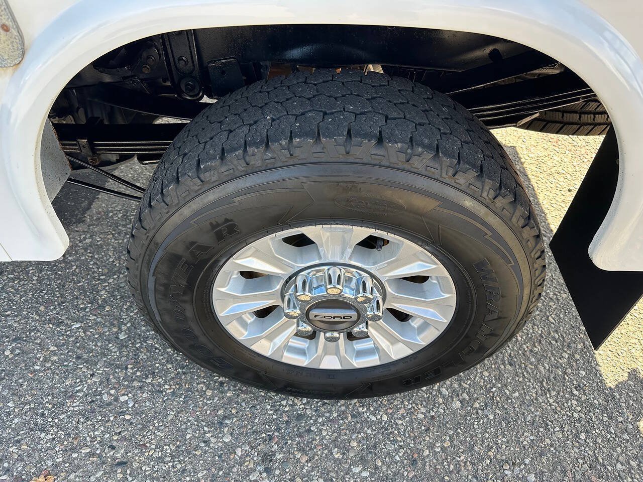 Used 2019 Ford F350 XL w/ Power Equipment Group AWD/4WD image 12