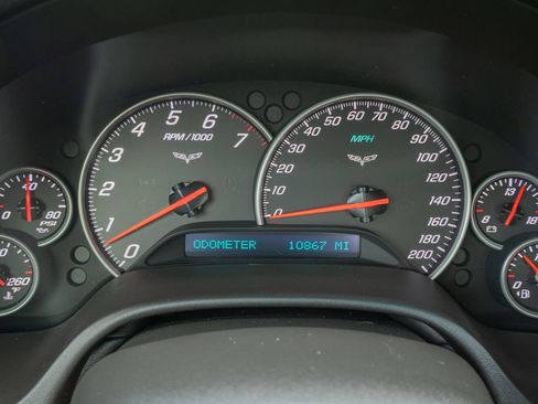 Used 2007 Chevrolet Corvette Convertible w/ Preferred Equipment Group RWD image 16