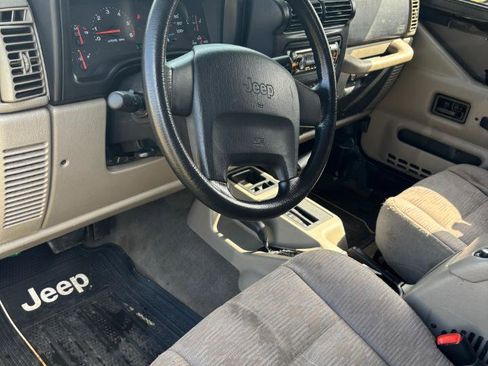 Used 2004 Jeep Wrangler X w/ Convenience Group image 16