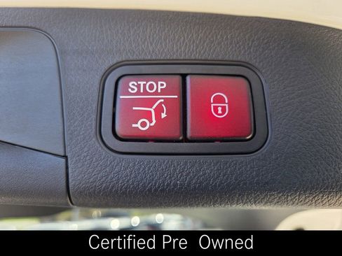 Certified 2025 Mercedes-Benz GLA 250 4MATIC image 35