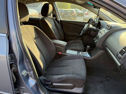 Used 2012 Nissan Altima 2.5 S FWD image 13