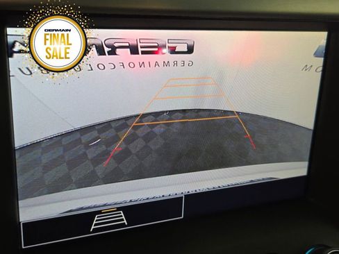 Used 2023 GMC Acadia SLE w/ Driver Convenience Package image 26