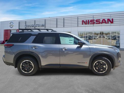 New 2026 Nissan Pathfinder Rock Creek AWD/4WD image 4