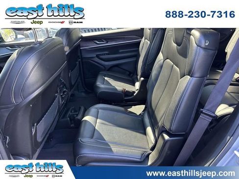 Certified 2023 Jeep Grand Cherokee L Limited AWD/4WD image 20