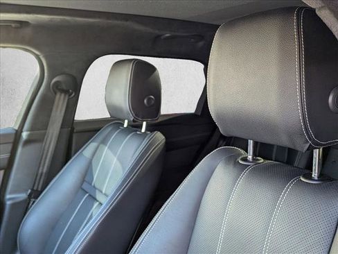 Used 2022 Land Rover Range Rover Velar R-Dynamic S image 14