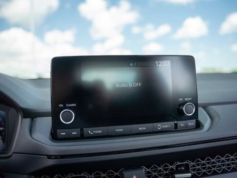 Used 2024 Honda Accord EX image 19