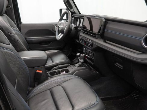 Used 2024 Jeep Wrangler High Altitude image 47