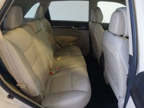 Used 2011 Kia Sorento 2WD w/ Convenience Pkg image 20