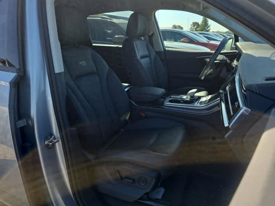 Used 2023 Audi Q7 3.0T Premium Plus w/ Premium Plus Package AWD/4WD image 10