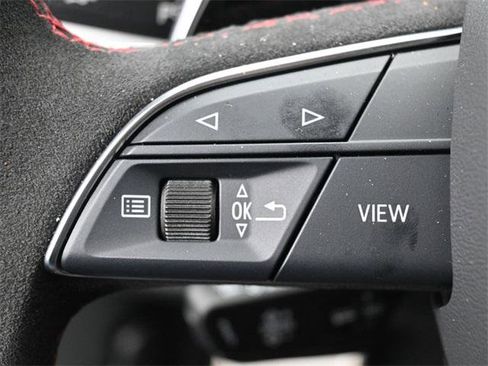 Used 2025 Audi RS Q8 performance image 18