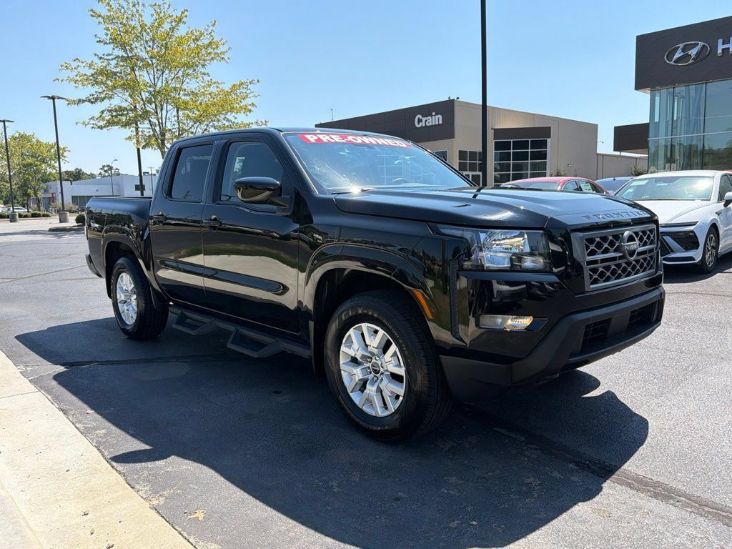 Used 2022 Nissan Frontier SV AWD/4WD image 6