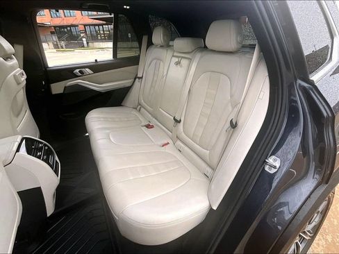 Used 2021 BMW X5 sDrive40i w/ Executive Package 2 RWD image 34