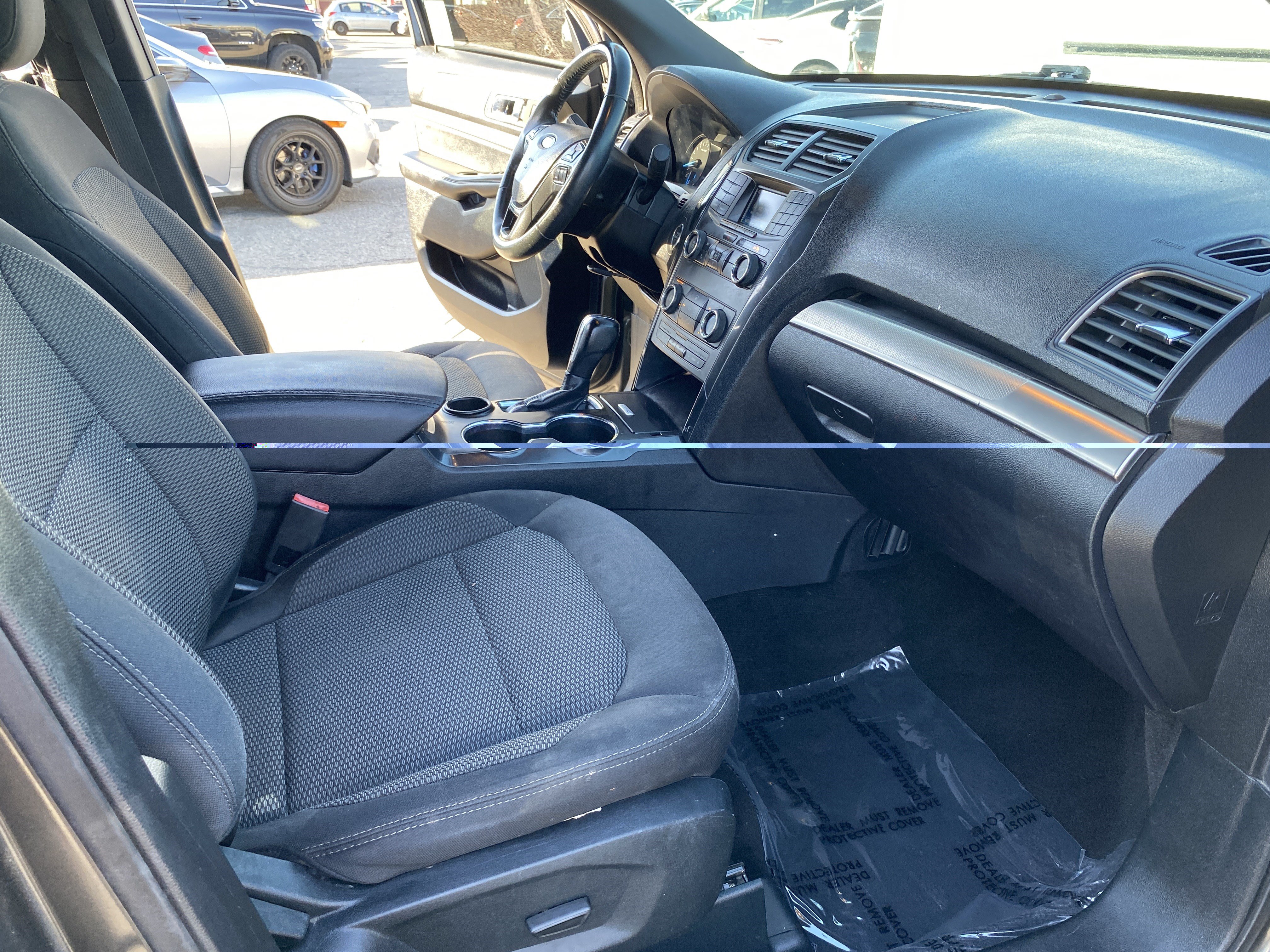 Used 2019 Ford Explorer XLT FWD image 26