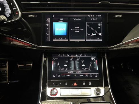 Used 2023 Audi SQ8 Prestige w/ Prestige Package image 9