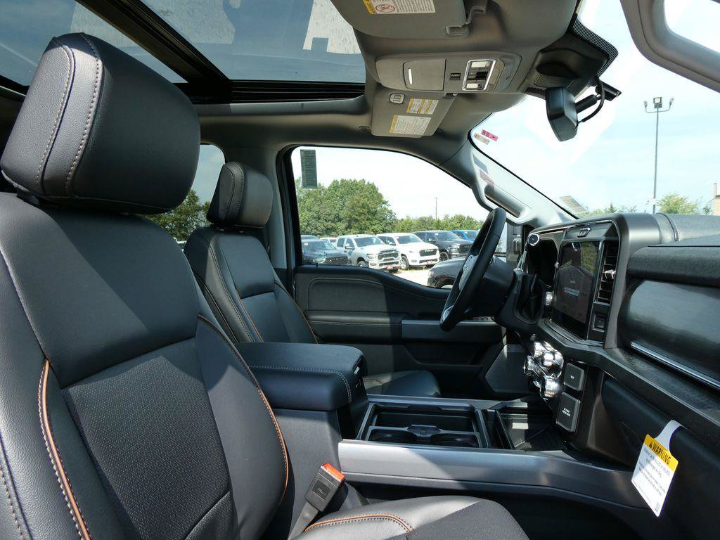 New 2027 Ford F250 Lariat w/ Black Appearance Package AWD/4WD image 11