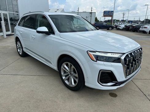 Used 2025 Audi Q7 3.0T Prestige image 5