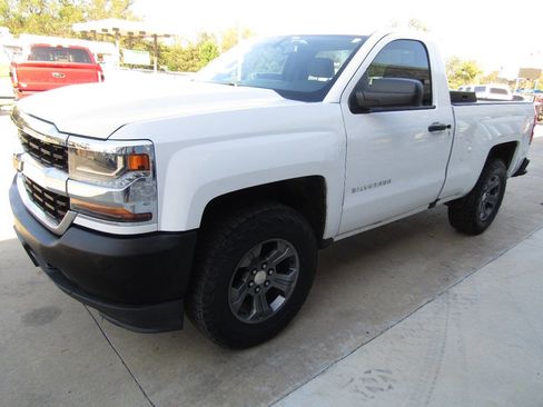 Used 2016 Chevrolet Silverado 1500 W/T w/ Trailering Package image 4