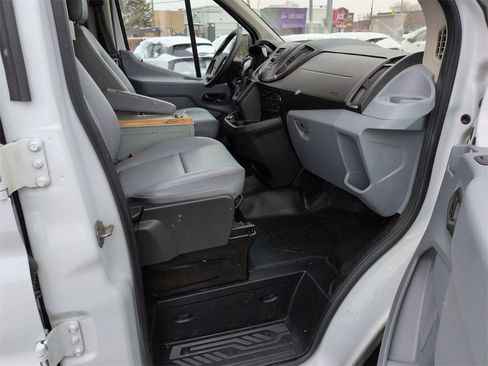 Used 2019 Ford Transit 250 130 Low Roof image 16