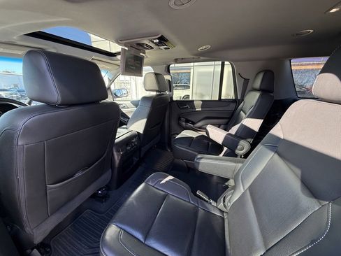 Used 2019 GMC Yukon SLT w/ Premium Edition image 15