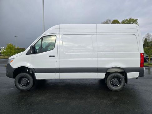 New 2026 Mercedes-Benz Sprinter 144 Cargo image 3