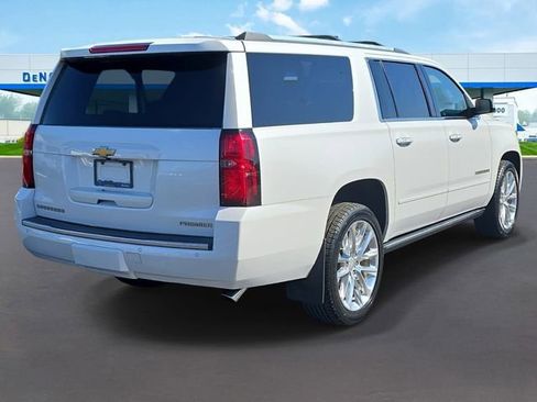 Used 2019 Chevrolet Suburban Premier w/ Premier Plus Edition AWD/4WD image 11