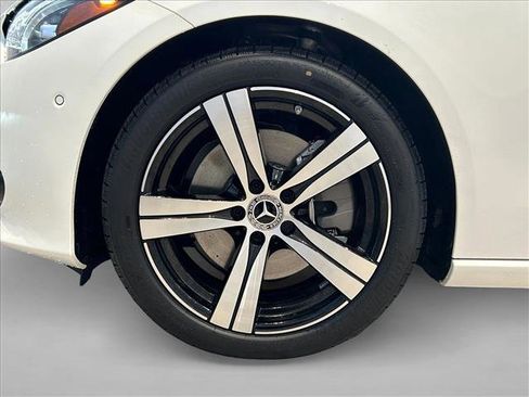 Used 2025 Mercedes-Benz C 300 4MATIC Sedan image 10