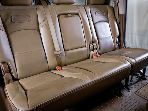 Used 2022 RAM 3500 Limited image 30