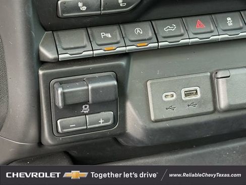 Used 2020 Chevrolet Silverado 1500 LT Trail Boss AWD/4WD image 22