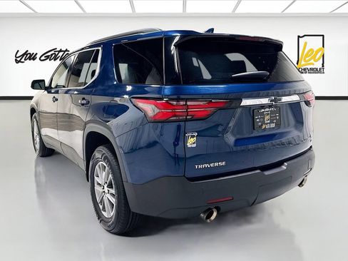 Used 2023 Chevrolet Traverse LT FWD image 8