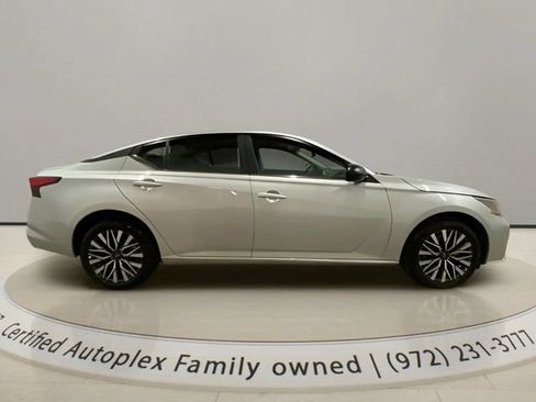 Used 2026 Nissan Altima 2.5 SV AWD/4WD image 6