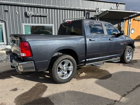 Used 2017 RAM 1500 Big Horn AWD/4WD image 11