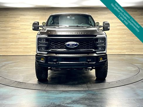 Used 2024 Ford F250 Lariat w/ Lariat Ultimate Package AWD/4WD image 4