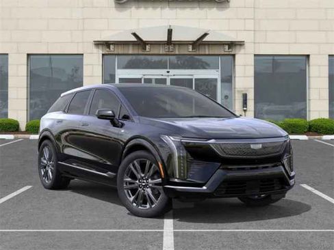 New 2026 Cadillac Optiq Sport 2 AWD/4WD image 8