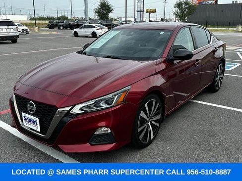Used 2022 Nissan Altima 2.5 SR FWD image 5