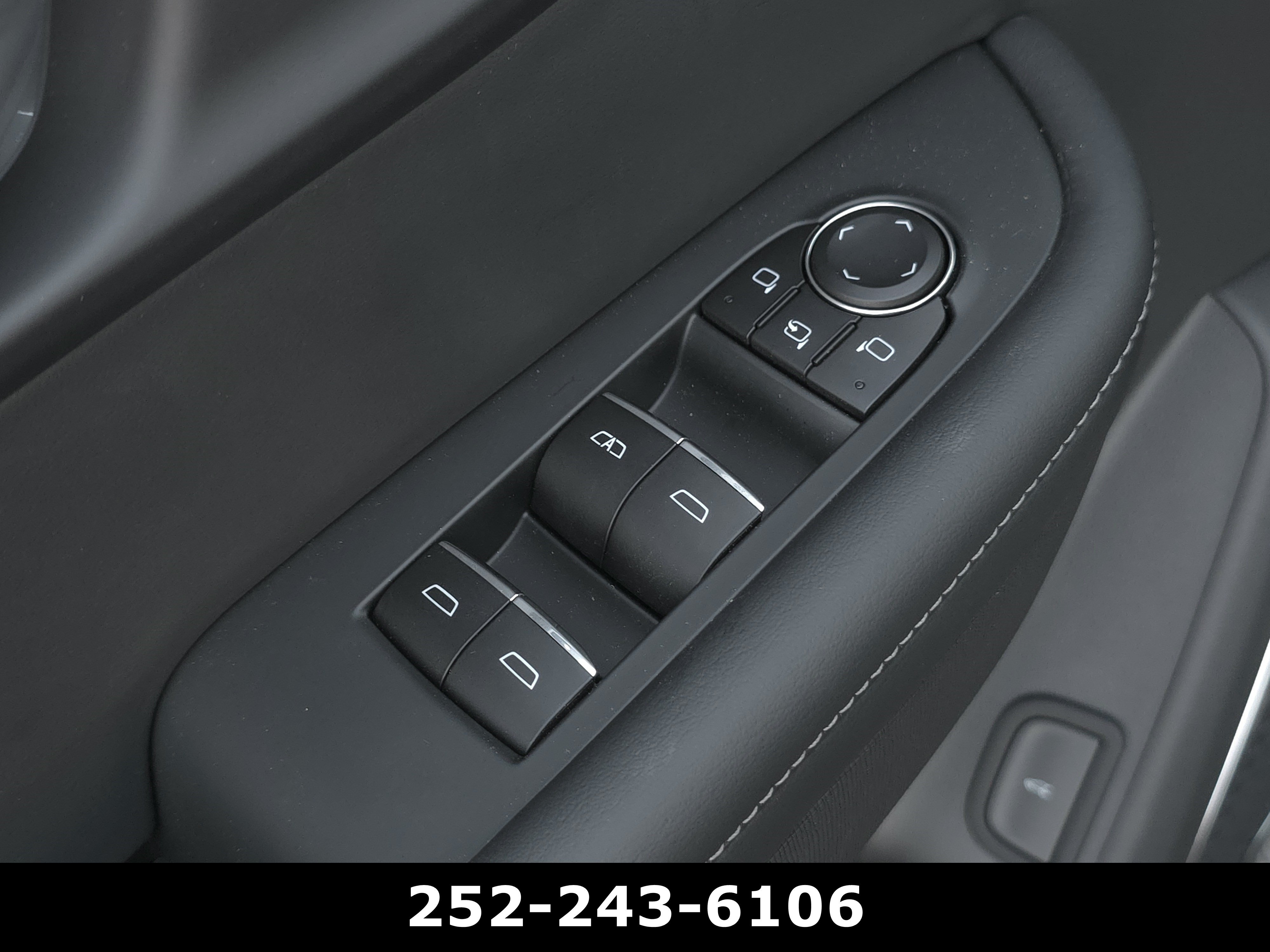 Used 2026 Buick Enclave Sport Touring w/ Super Cruise Package FWD image 31