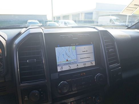 Used 2019 Ford F150 XLT w/ Equipment Group 302A Luxury AWD/4WD image 27