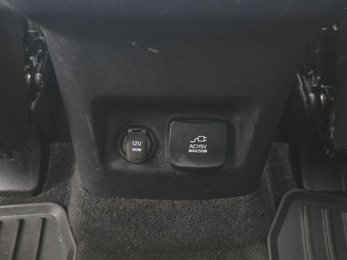 Used 2021 Kia Telluride SX w/ SX Prestige Package image 19