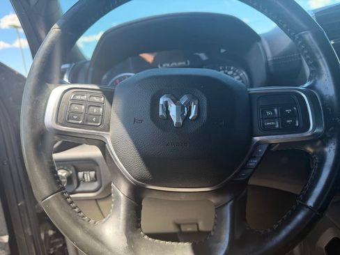 Used 2022 RAM 2500 Laramie AWD/4WD image 6
