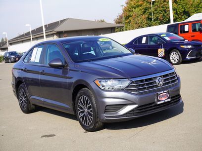 Used 2019 Volkswagen Jetta SE