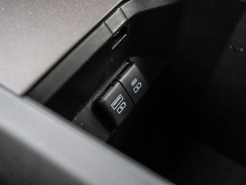 Used 2023 Toyota Camry XSE w/ Cold Weather Package image 30