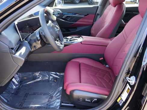 New 2025 BMW i5 M60 w/ Premium Package image 14