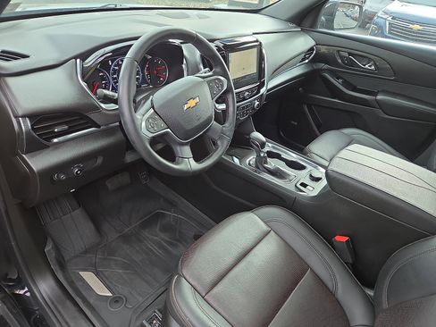 Certified 2023 Chevrolet Traverse High Country w/ LPO, Floor Liner Package image 15